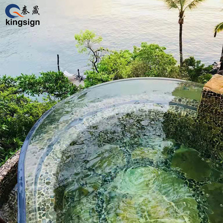 Voiko uima-altaan ikkuna todella pysyä kristallinkirkkaana ja turvallisena vuosia?